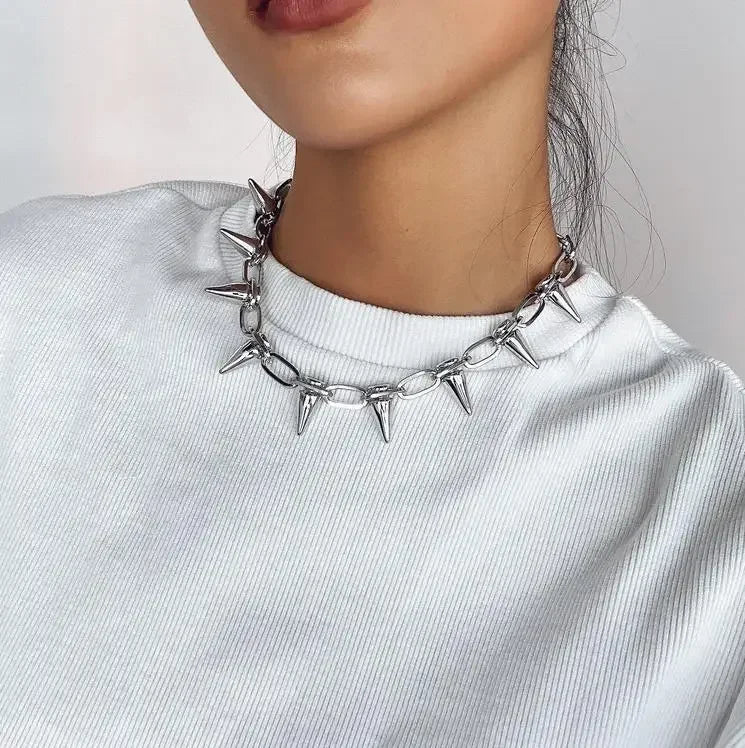 Fashion Punk Spike Chokers Necklaces Goth Rivet Collar Choker Necklace Metal Spike Link Chain Unisex Rock Night Club Jewelry