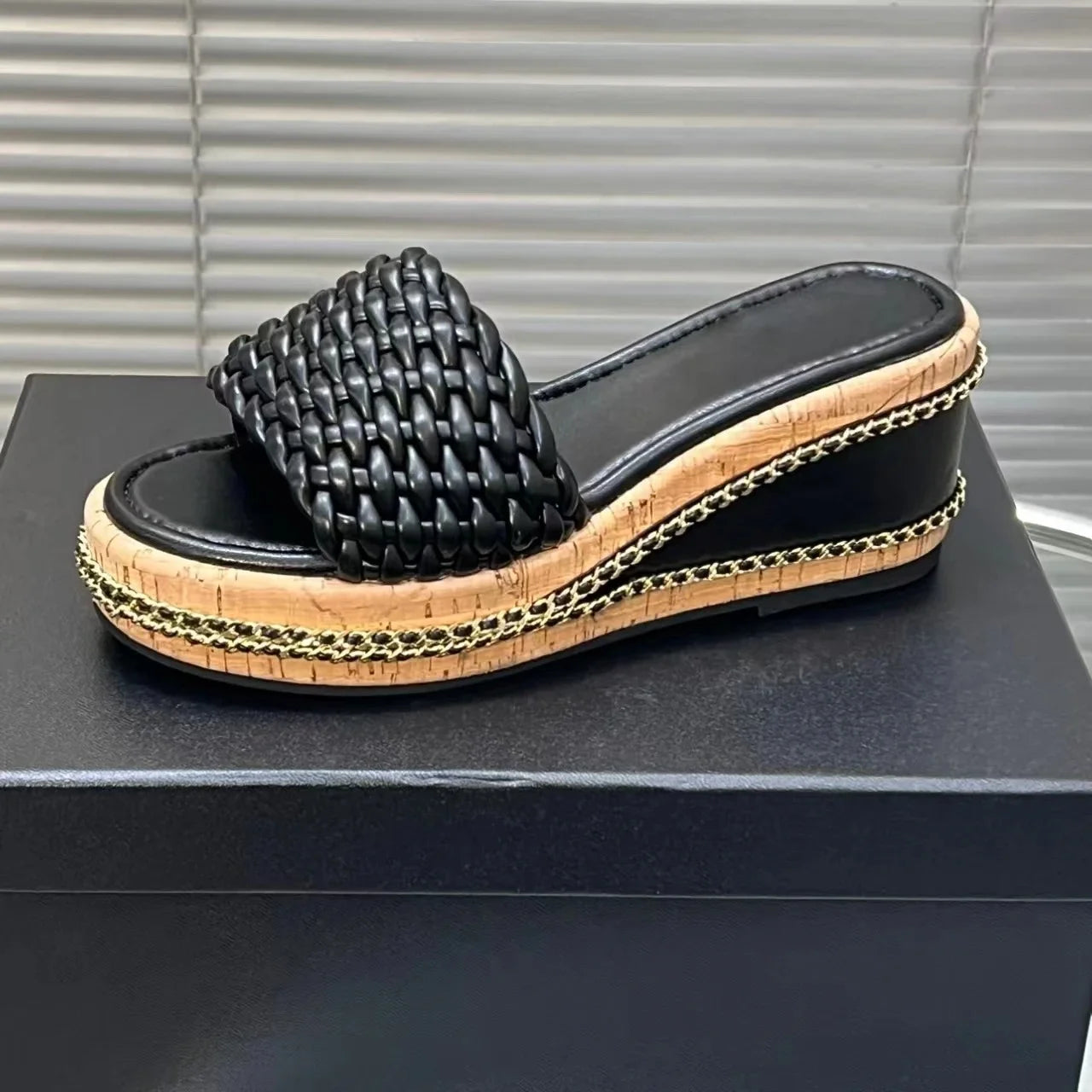 2025 New Arrival Handmade Genuine Leather Open-Toe Wedges Woman Slippers Weave Beach Slides Platform Elevator Shoes Botas Mujer