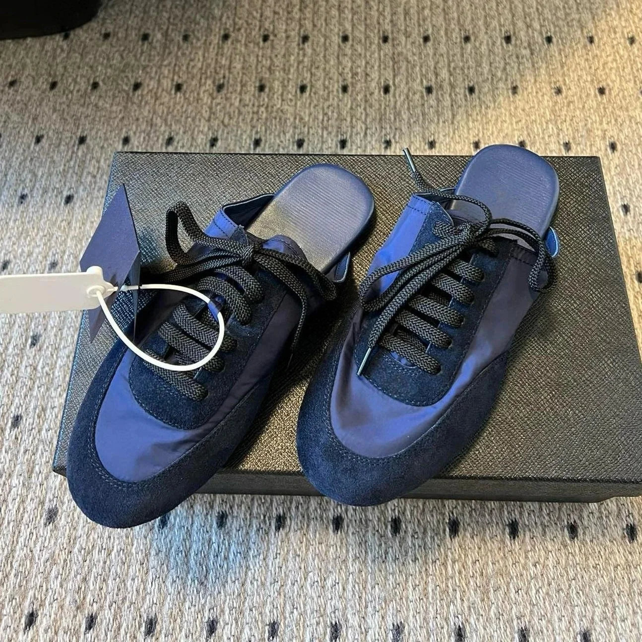 2025 Newest Spring Casual Tennis Shoes For Woman Suede Round-toe Lace-Up Sneakers Shoes Mix Colors Athletic Shoes Bota Feminina