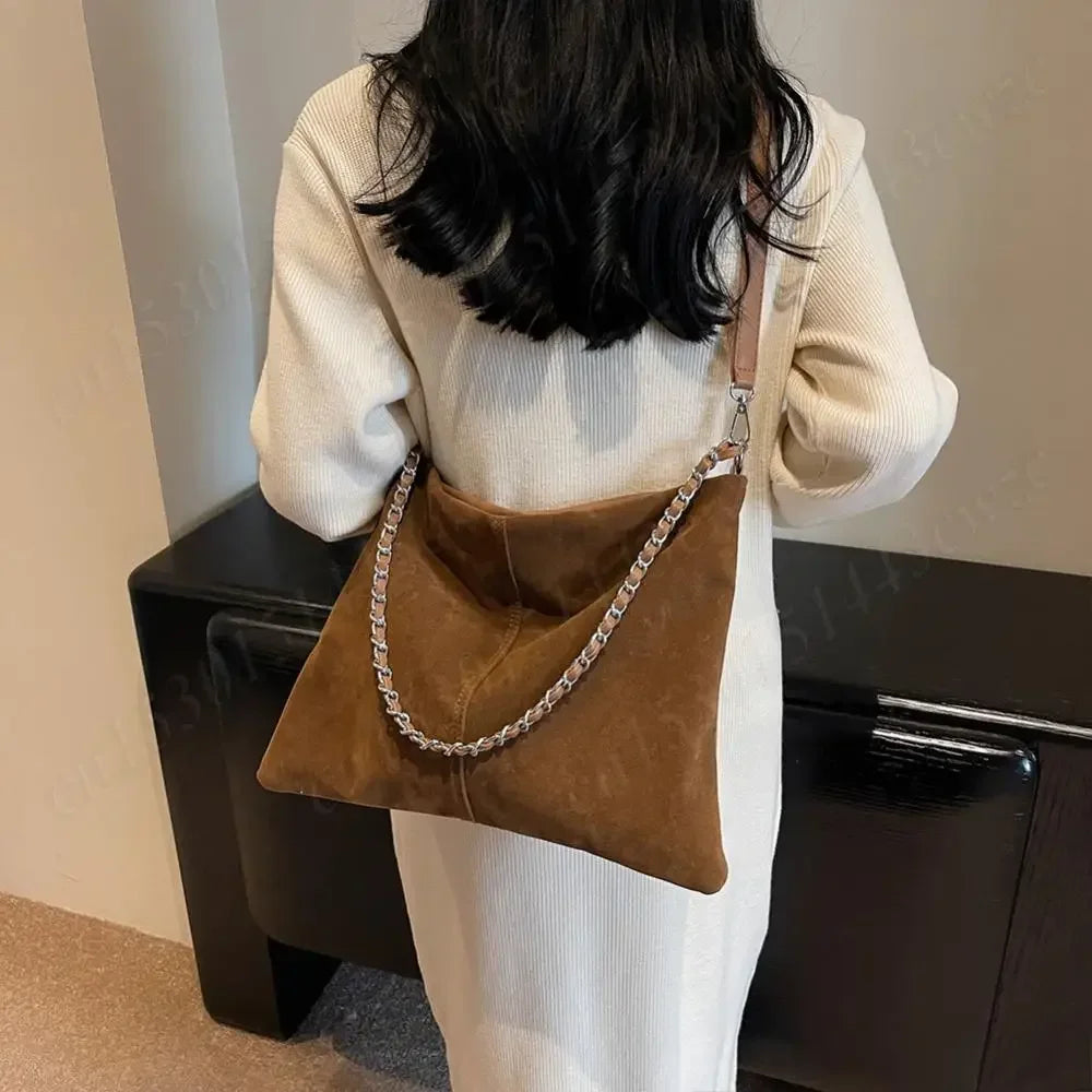 Women Suede Shoulder Bag with Inner Pocket Crossbody Purse Zipper Closure Hobo Bag Handbag Trendy Clutch Purse for Work Travel