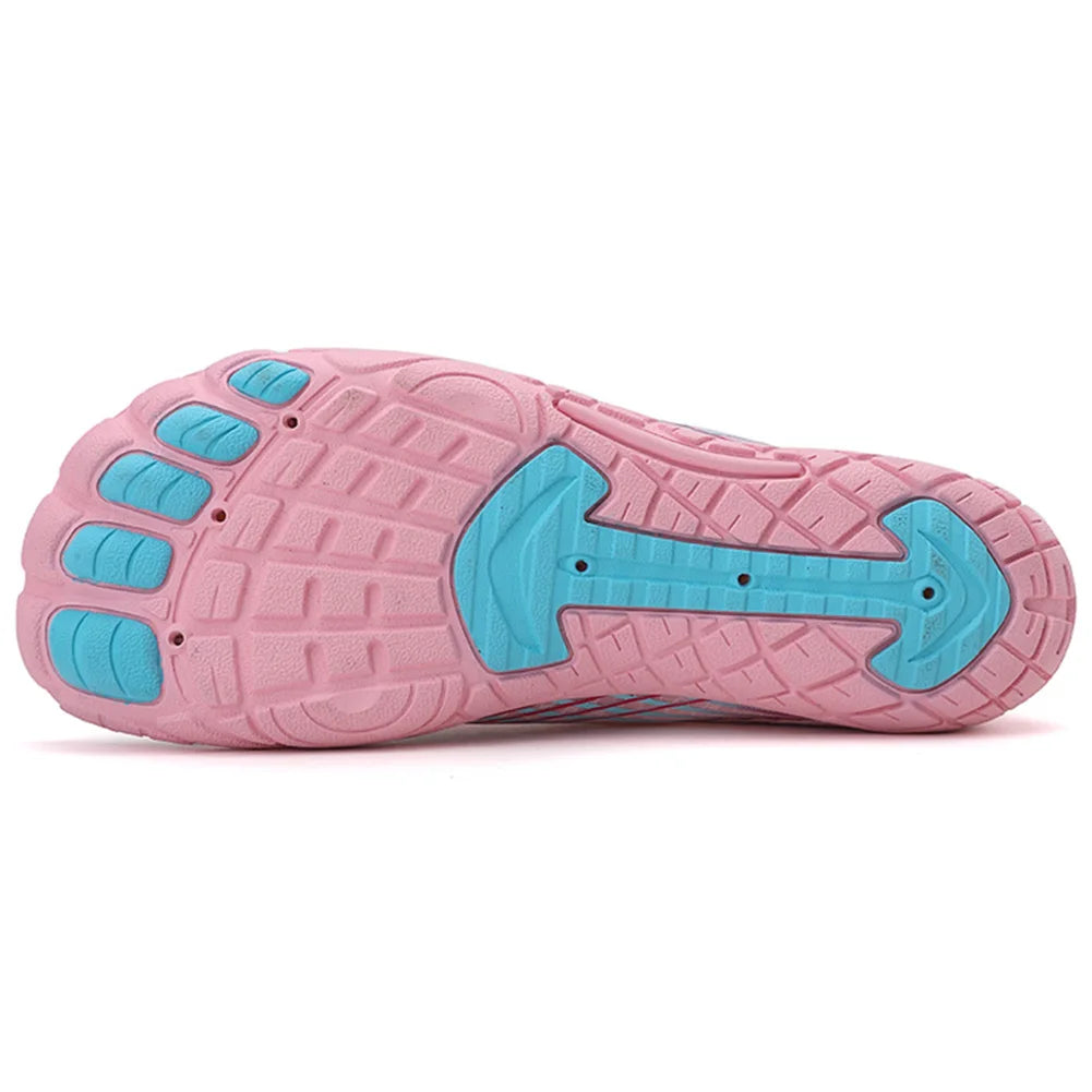 Water Shoes Lightweight Aqua Shoes Non-slip Barefoot Beach Shoes Breathable Soft Diving Sneakers Quick Drying for Water Sports