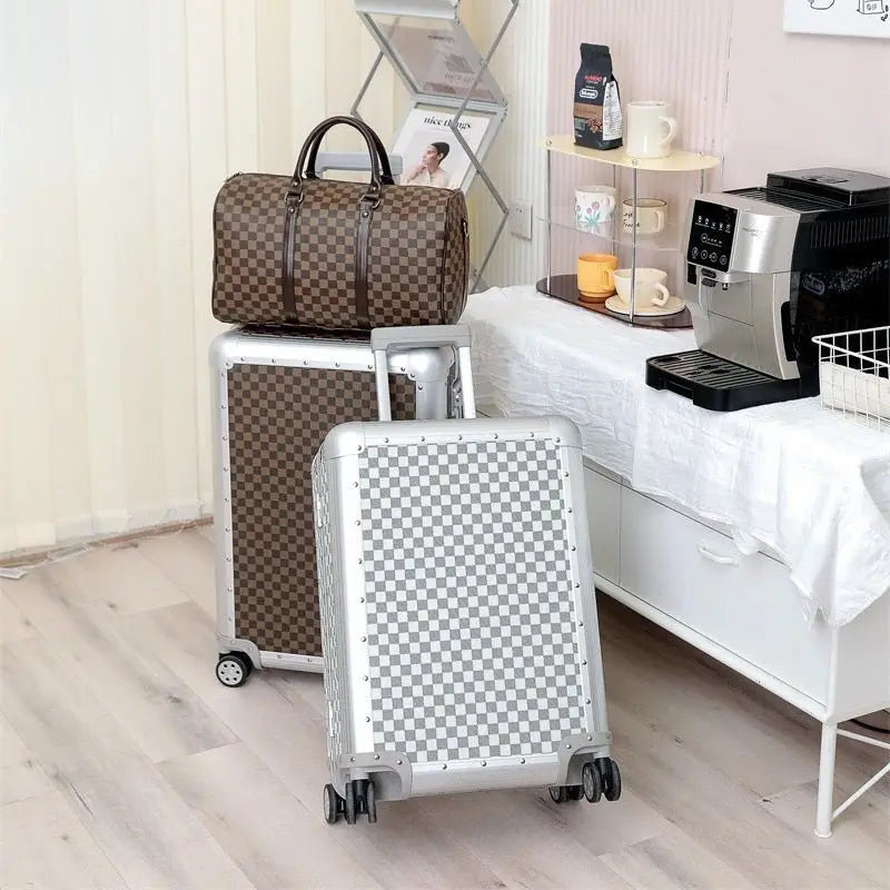 High-end light business aluminum-magnesium alloy 20 chassis suitcase universal wheel 24 trolley case suitcase silent