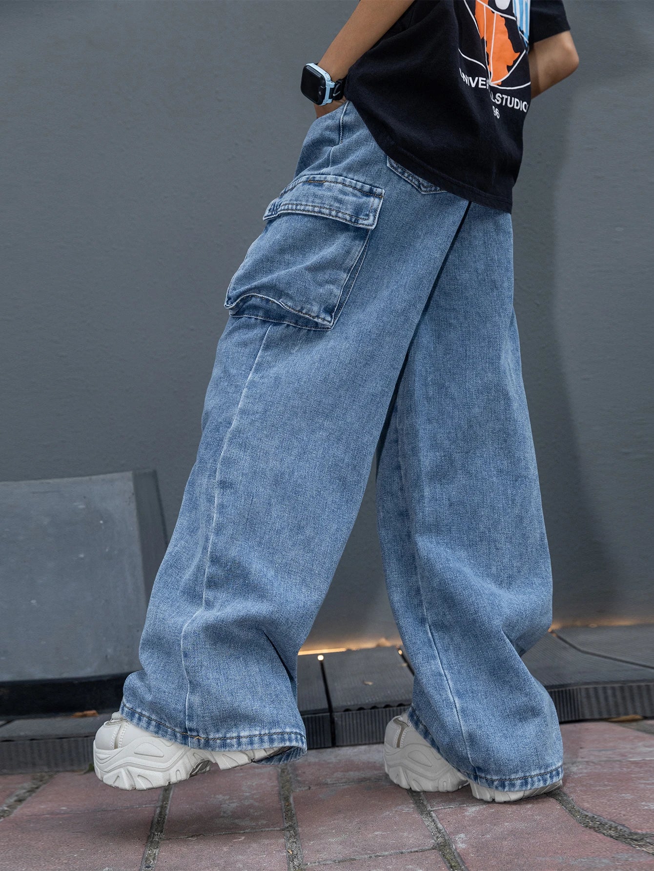 Vintage-washed academic-style casual workwear straight-leg jeans for teenage boys - loose-fit wide-l