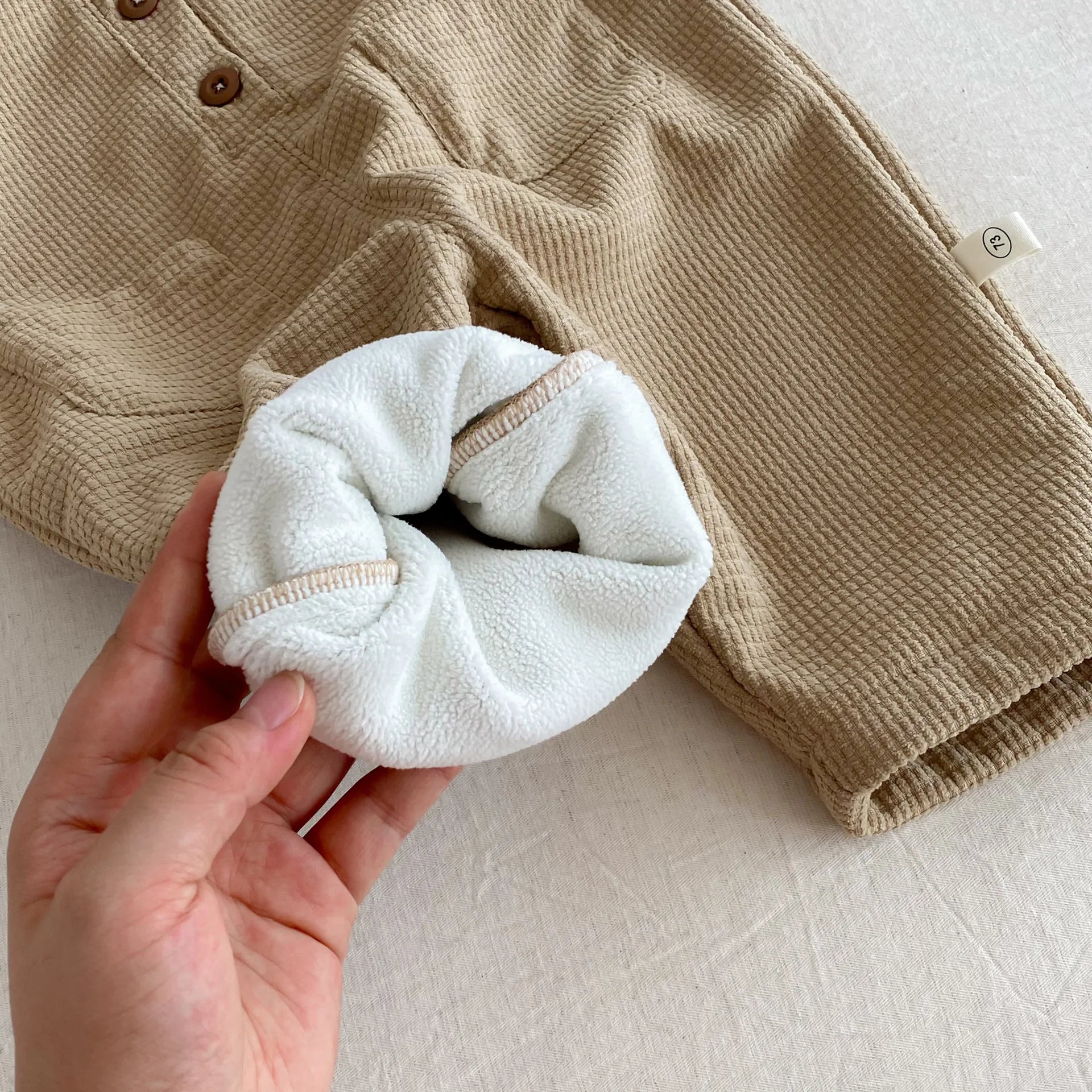 Children's Velvet Overalls 0-5 Years Old Winter Korean Children's Clothing Boys' Fashionable Casual Pants Girls' Pants