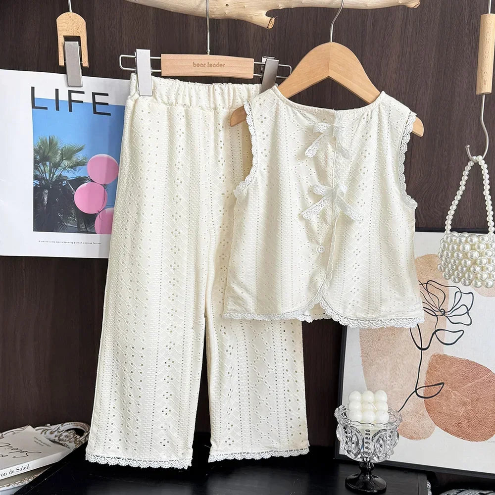 Girls White Suit Bow Decorative Ruffled Sleeveless Top + Pants Two-piece Set Sweet Children's Clothing 3-7 Years Old Kids Wear