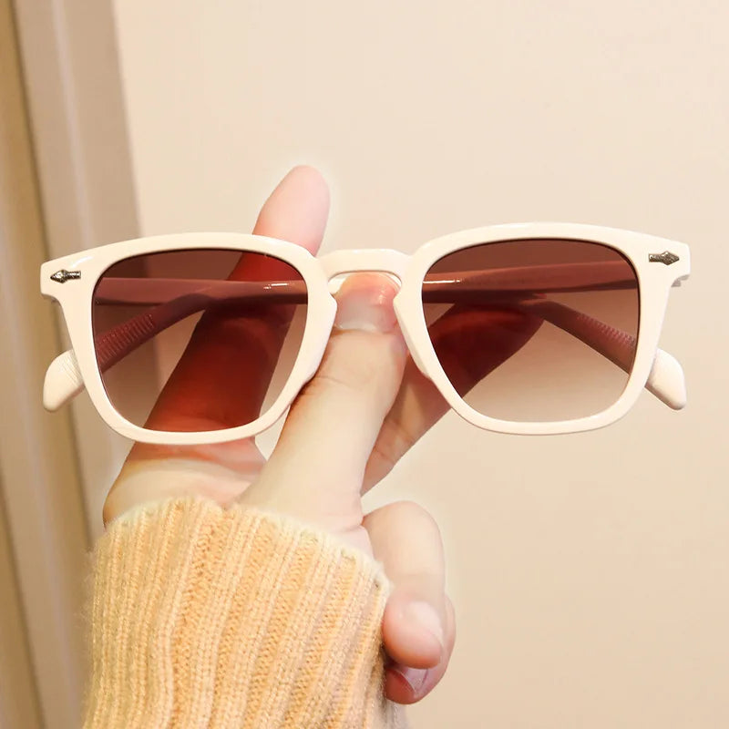 2025 New Sunglasses For Women Men Rectangle Sun Glasses Female Oval Eye wear Oculos De Sol for Male Female Square Eyeglasses