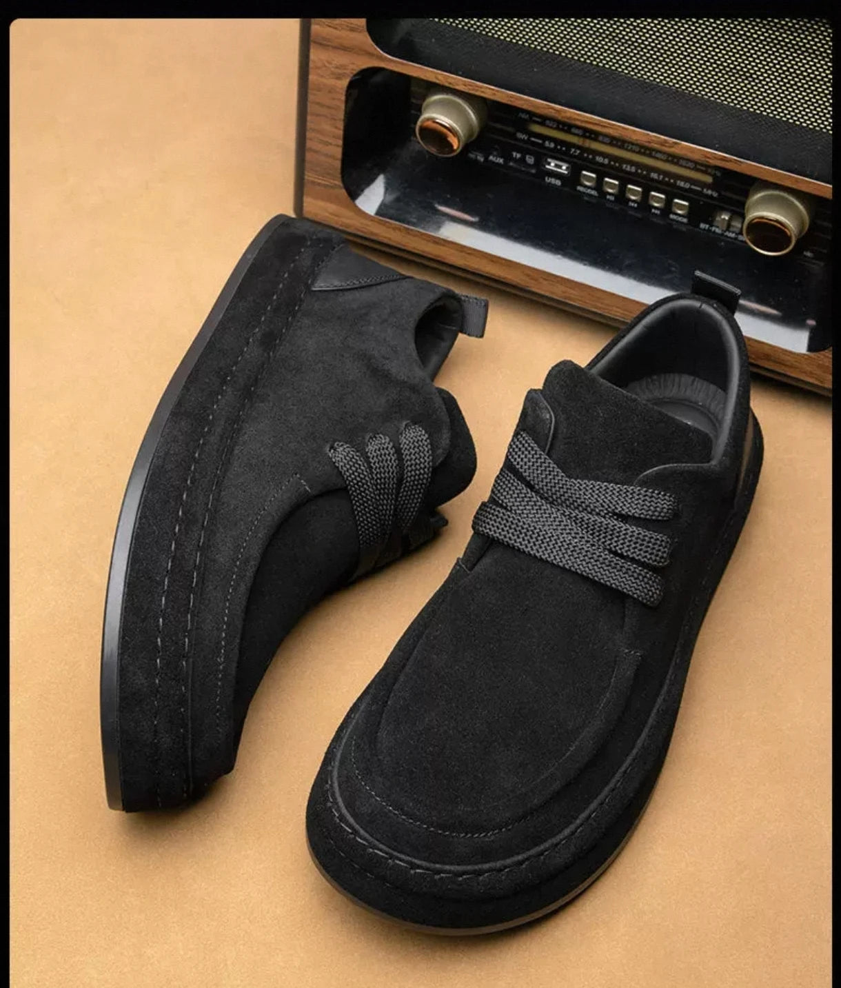 Men's Shoes Are Fashionable Brown Casual Shoes Made of Durable Suede Material Comfortable Walking Shoes Suitable for Daily Wear
