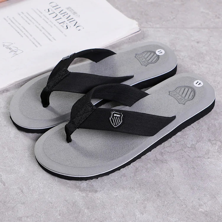 High Quality Men's Flip Flops Non-Slip Beach Sandals Fashionable Hombre Casual House Slippers for Men Hot Sale Comfortable Wear