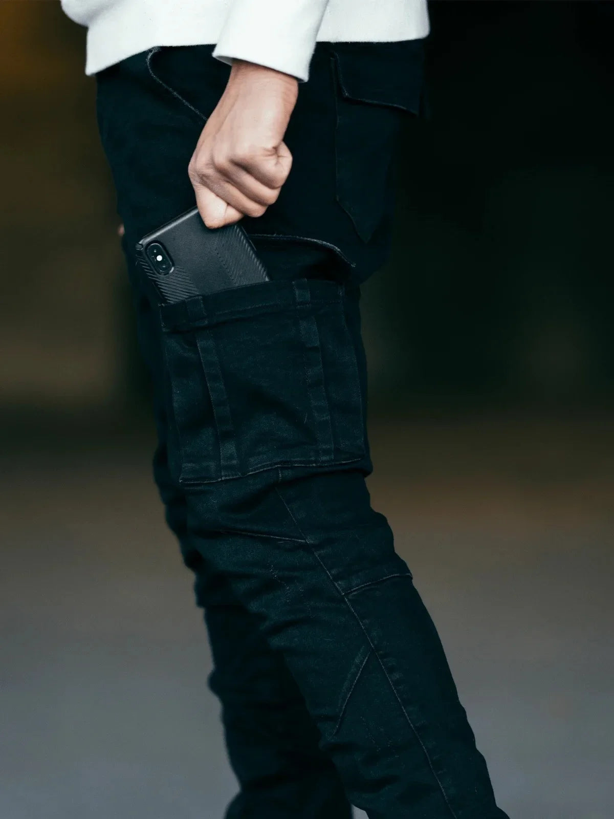 Mens Stretch Jeans Black Big Side Pockets Cargo Jeans Fashion Zipper Small Foot Denim Pants Elastic Jogging Trousers Streetwear