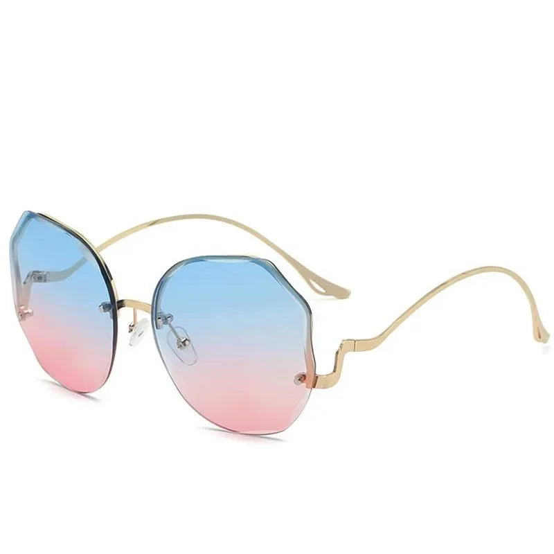 Female Ins Popular Sunglasses Luxury Frameless Ocean Lens Large Sun Glasses Goggles Fashion Travel UV400 Eyewear for Women Men