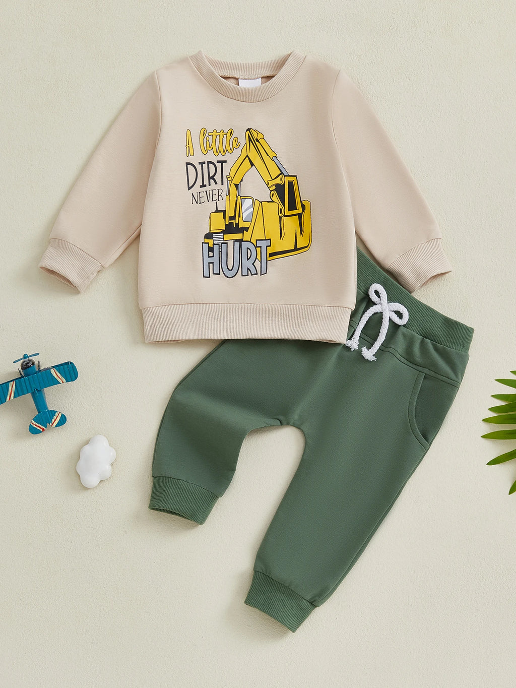 Boys 2-piece Set Short Sleeve Dinosaur Print T-shirt with Denim Shorts Summer Outfit for Toddlers and Kids