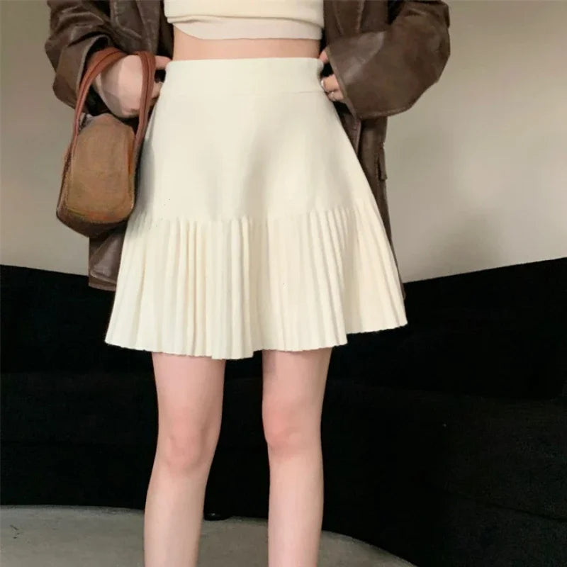 Spicy Girl Solid Color Versatile Knit Skirt Women's Early Autumn 2024 New Style High-Waisted Loose-Fit Slimming A- Line Mini Dre