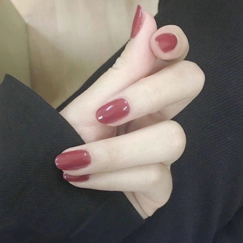 24pcs/box False Nails With Glue Mid-length Round Head Vintage Wine Red Fashion Artificial Nail Press On Fake Nail Art Decoration