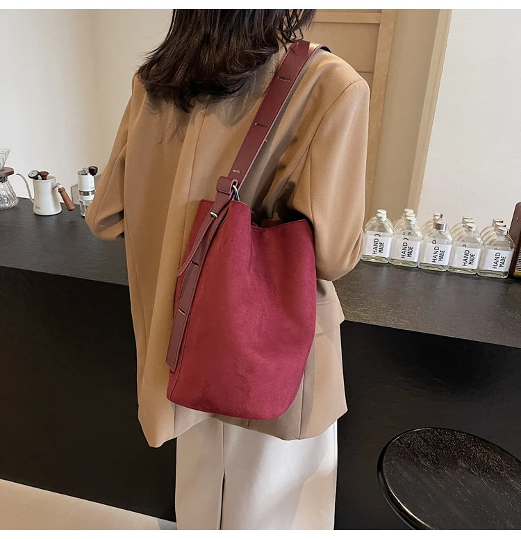 Retro Frosted Buet Bag Large Capaci Commuter Women's Single oulder Slant Cross Bag Soft PU Material Buet ape