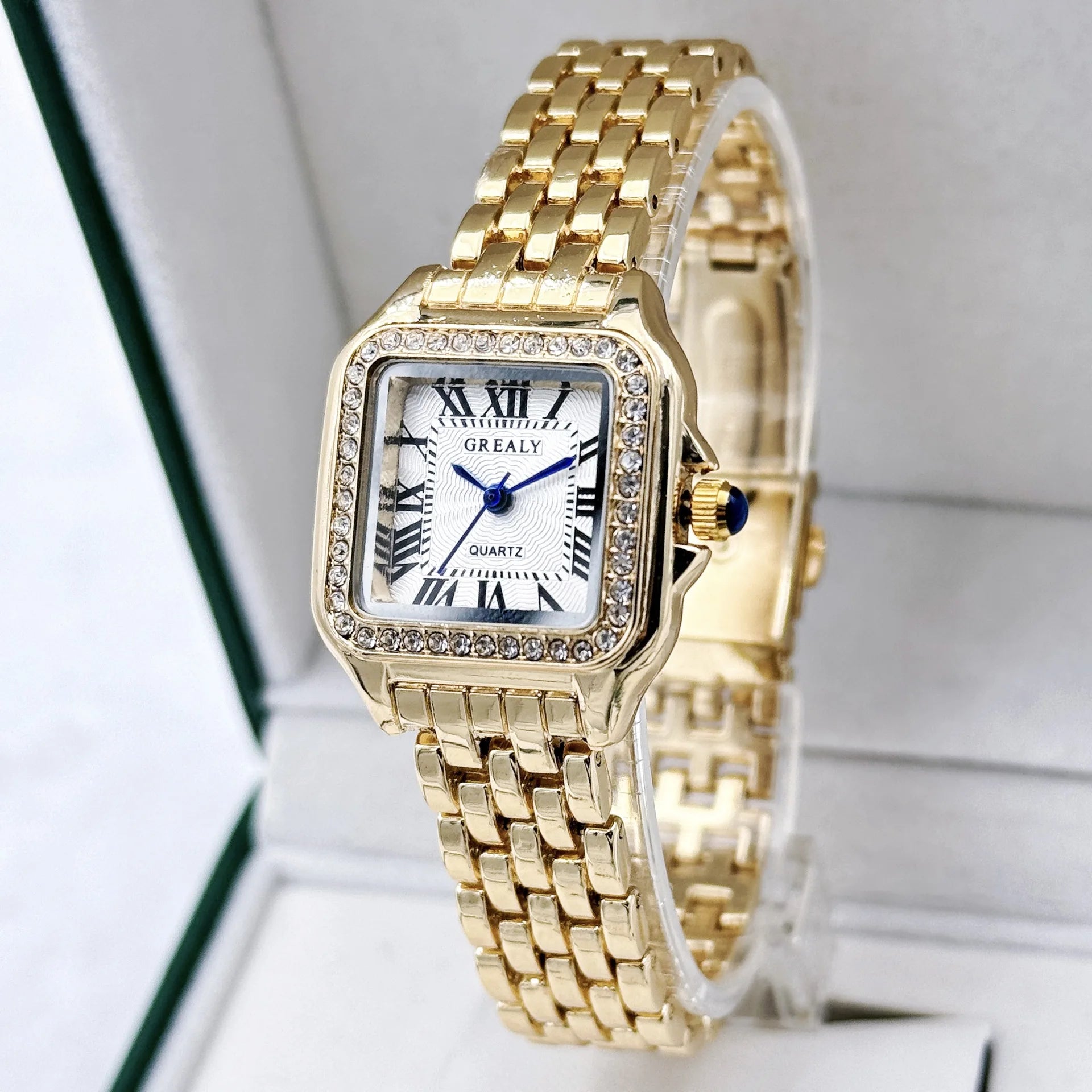 New Women Watch Light Luxury Brand Business Gold Stainless Steel Ladies Fashion Quartz Watches Female Clock Bracelet Wristwatch