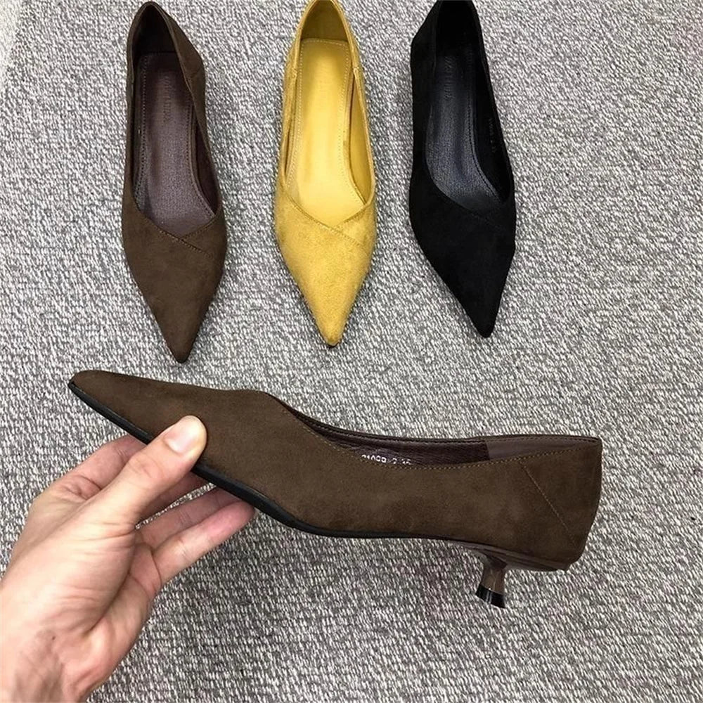 2025 New Comfortable Low 3-5 cm Heels Women's Working Shoes Leather Shallow French Style Thin Heeled Pumps For Office Casual