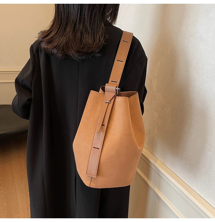Retro Frosted Buet Bag Large Capaci Commuter Women's Single oulder Slant Cross Bag Soft PU Material Buet ape