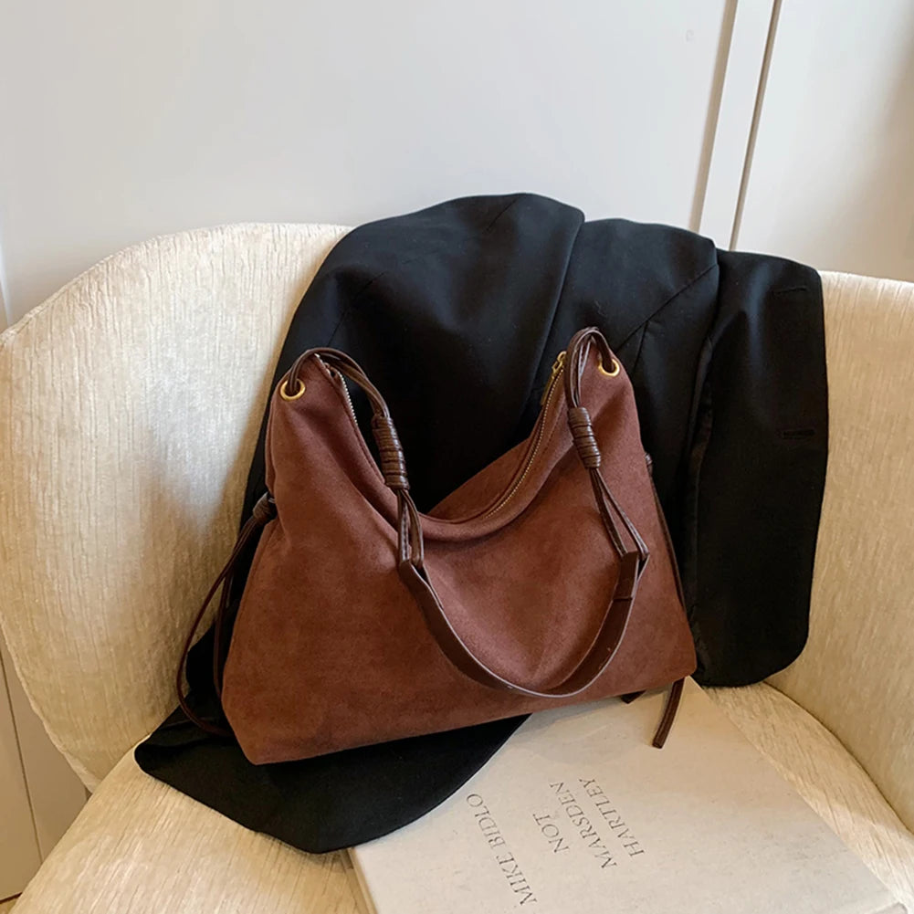 Women Suede Shoulder Bag Adjustable Strap Messenger Bag with Zipper Trendy Retro Handbag for Work Travel