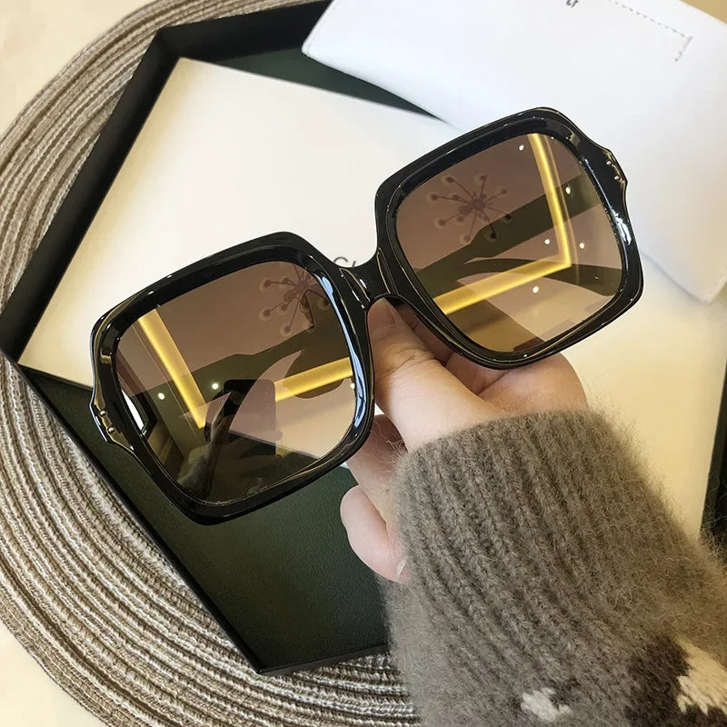 Sunglasses Women Vintage Oversize Square Luxury Brand Big Frame Women Sun Glasses Black Fashion Gradient Female Glasses Oculos