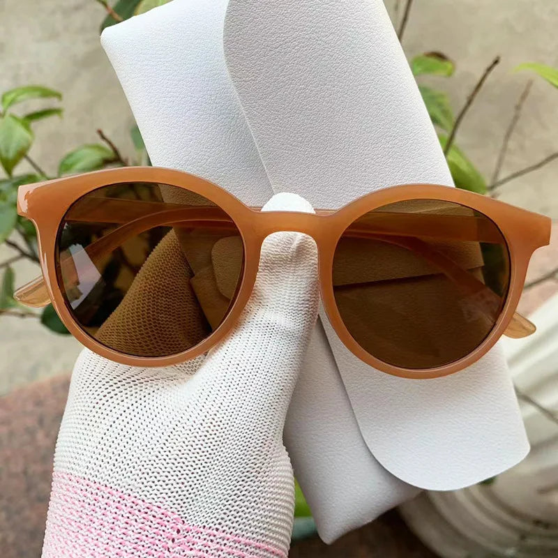 Fashion Sunglasses Women Vintage Brand Designer Sun Glasses Women's Oval Sport Eyewear UV Resistant Shades UV400 Oculos De Sol