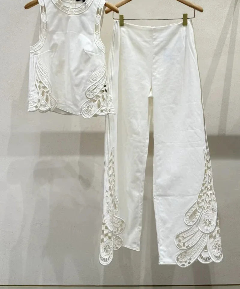 Women's elegant two-piece suit vintage hollow embroidered vest or slim trousers