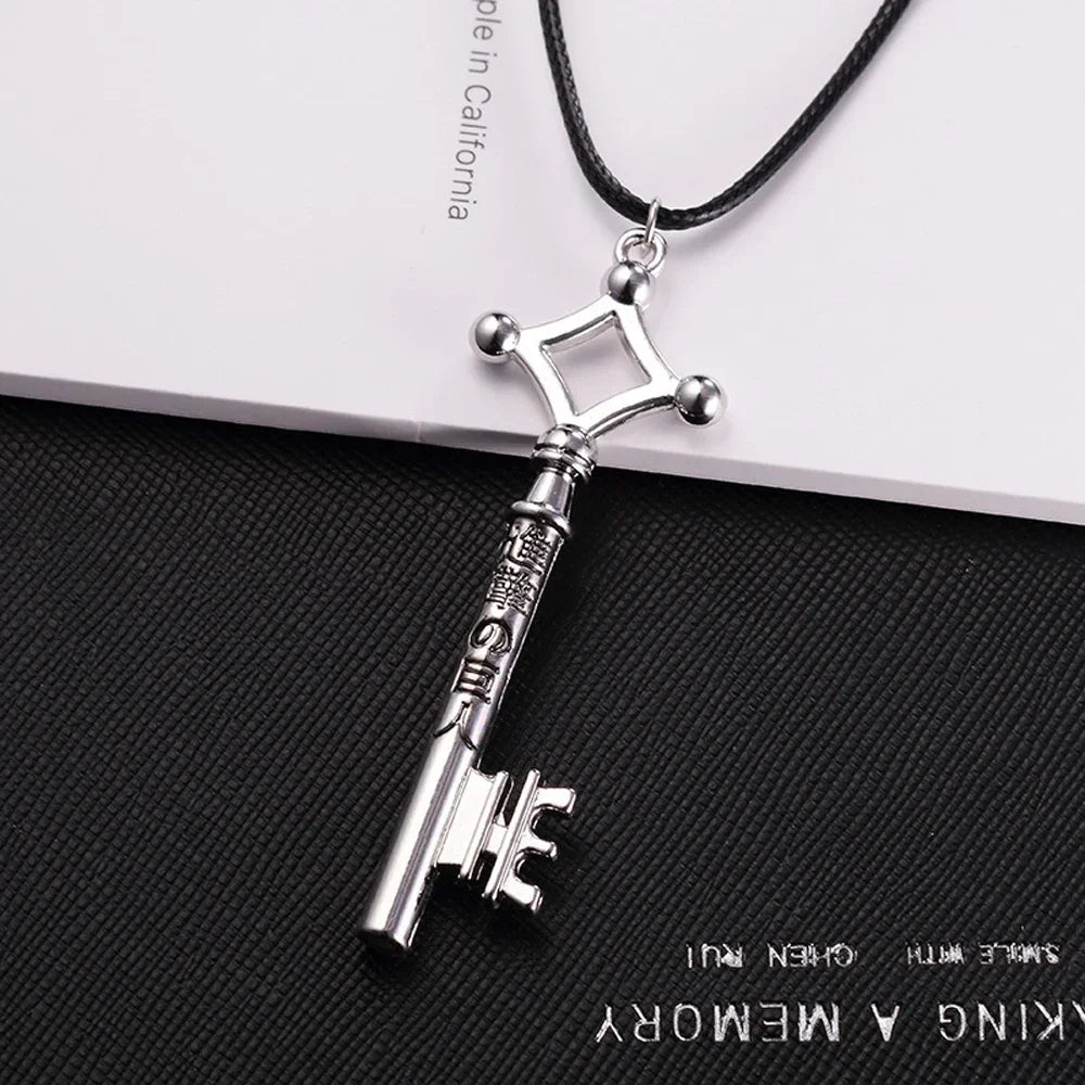 2025 Attack On Titan Eren Key Necklace Shingeki No Kyojin Pendant Vintage Retro Anime Jewelry For Men Cosplay