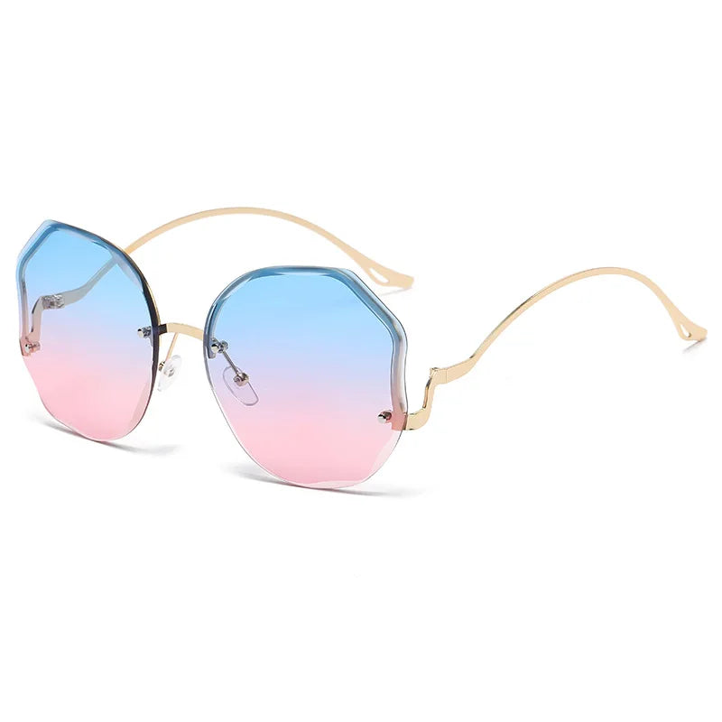 Female Ins Popular Sunglasses Luxury Frameless Ocean Lens Large Sun Glasses Goggles Fashion Travel UV400 Eyewear for Women Men