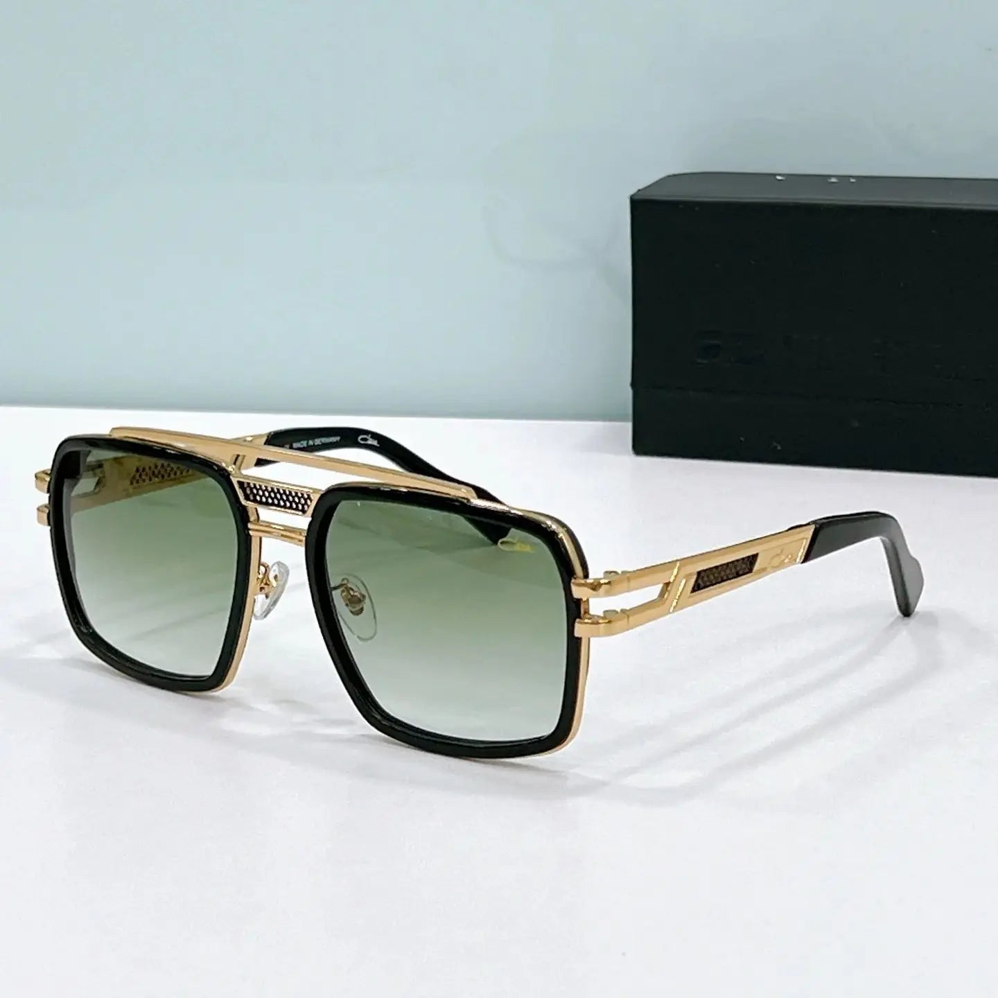 Original CAZA MOD6033 Classic Stylish Gradient Blue Lenses Men Sunglasses Luxury Design Gold Alloy Frame Women Couple Eyewear