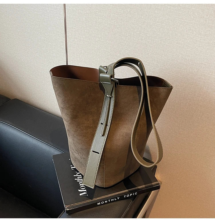 Retro Frosted Buet Bag Large Capaci Commuter Women's Single oulder Slant Cross Bag Soft PU Material Buet ape