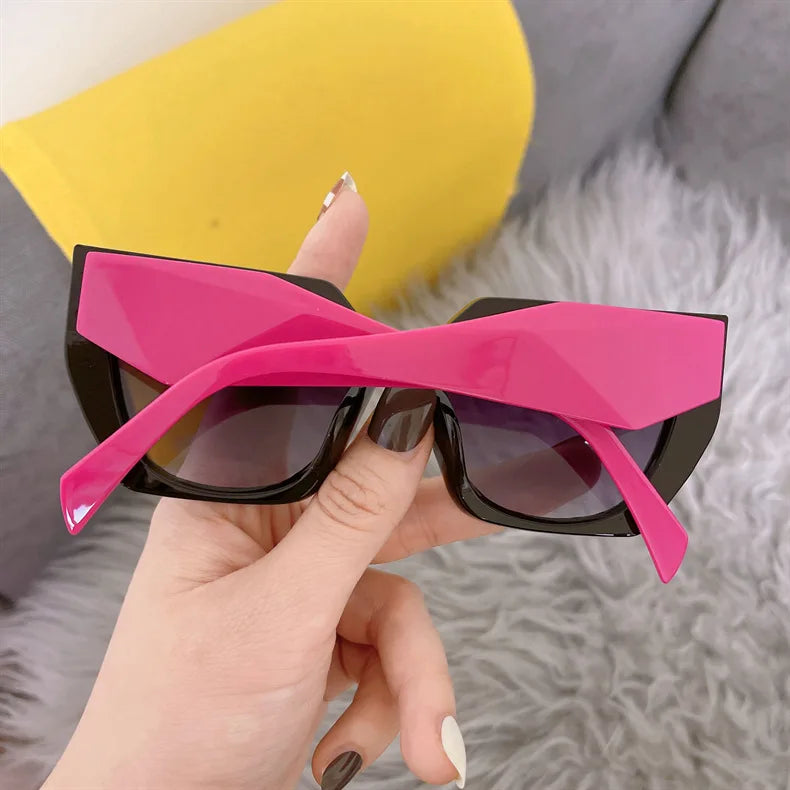 New Small Sunglasses Women Trendy Brand Sun Glasses Female Designer Vintage Eyewear Men Square Glasses UV400 Oculos De Sol