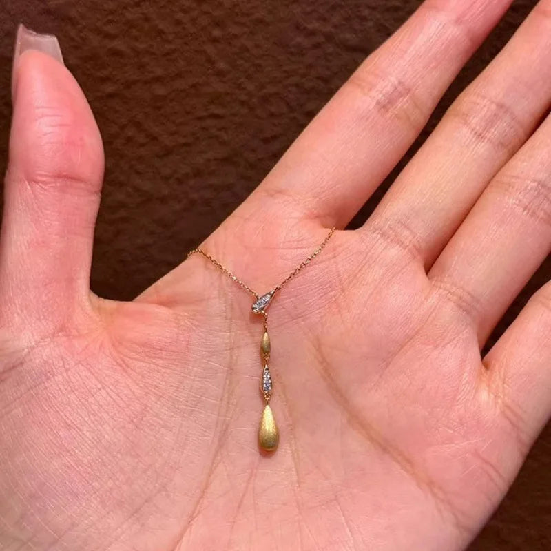 2025 New Style Zirconium Teardrop Brushed Necklace Medieval Tassel Gold Melon Seed Clavicle Necklace for Women