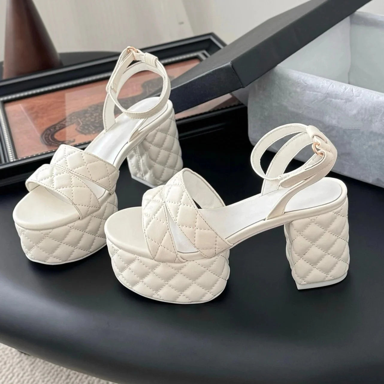 Concise Mules Shoes Genuine Leather Pointed-toe Flat Heel Gladiator Sandals Beach Shoes For Woman Exclusive Lazy Bota Feminina