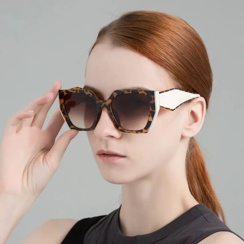 New Small Sunglasses Women Trendy Brand Sun Glasses Female Designer Vintage Eyewear Men Square Glasses UV400 Oculos De Sol