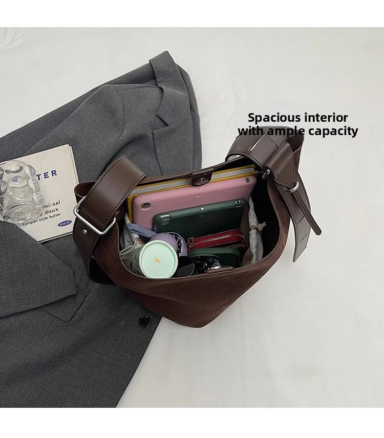 Retro Frosted Buet Bag Large Capaci Commuter Women's Single oulder Slant Cross Bag Soft PU Material Buet ape