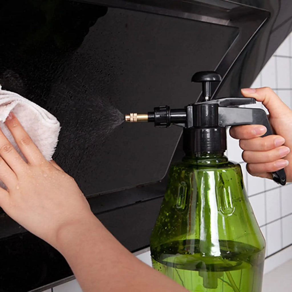 Pressure Spray Bottle Handheld Garden Lawn Pump Watering Can with Adjustable Nozzle Car Wash Plastic High-Pressure Mist Sprayer