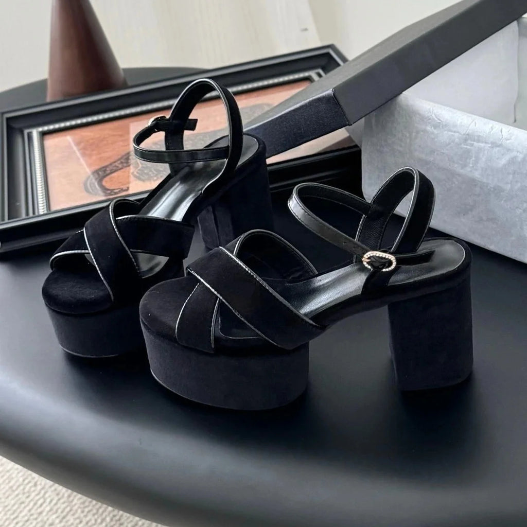 Concise Mules Shoes Genuine Leather Pointed-toe Flat Heel Gladiator Sandals Beach Shoes For Woman Exclusive Lazy Bota Feminina