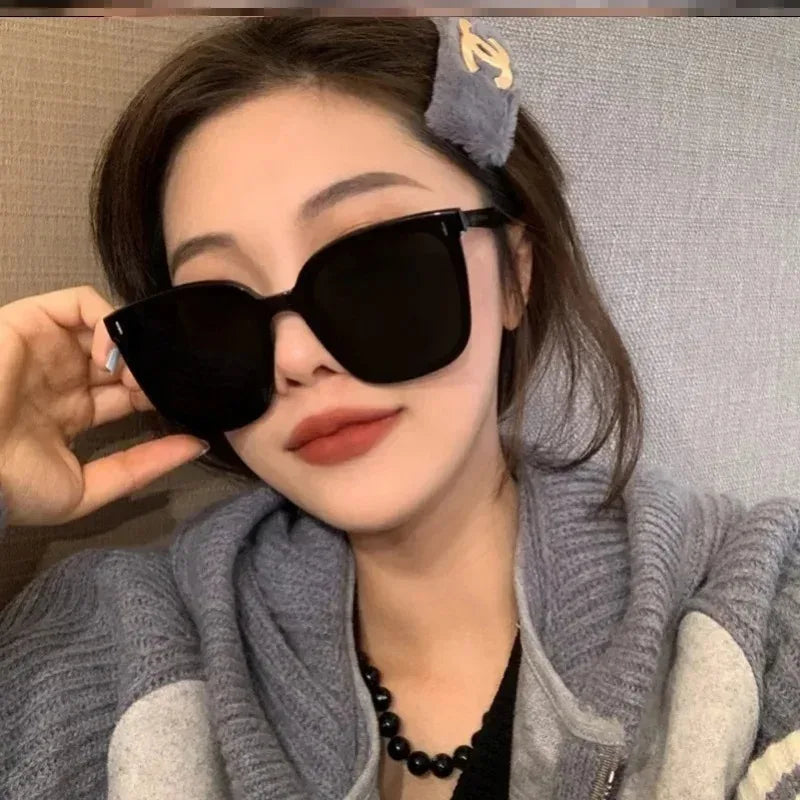 2025 New Fashion Sunglasses Women Brand Designer Retro Rectangle Sun Glasses Female Ins Popular Colorful Vintage Square Eyewear