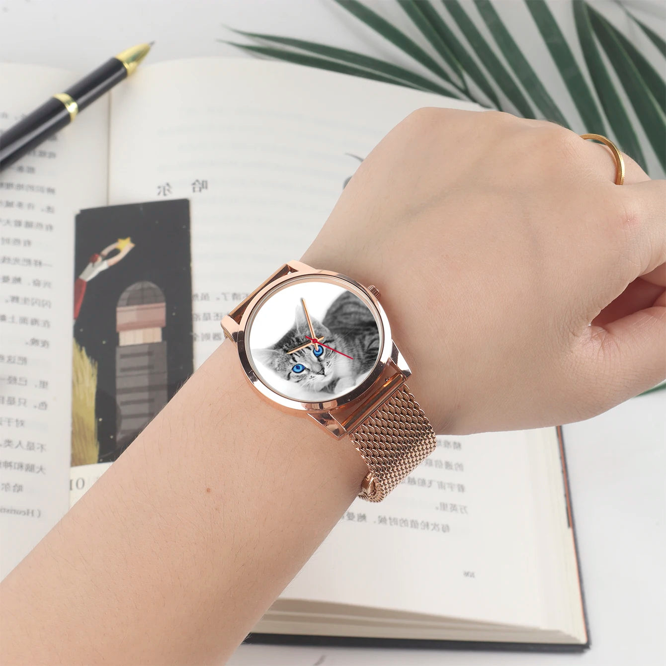 Son Watches for Women Friend Woman Watch Wife Family Logo Cat Women's Wristwatch DIY Dial Quartz Handcuffs Pet Custom Made Photo