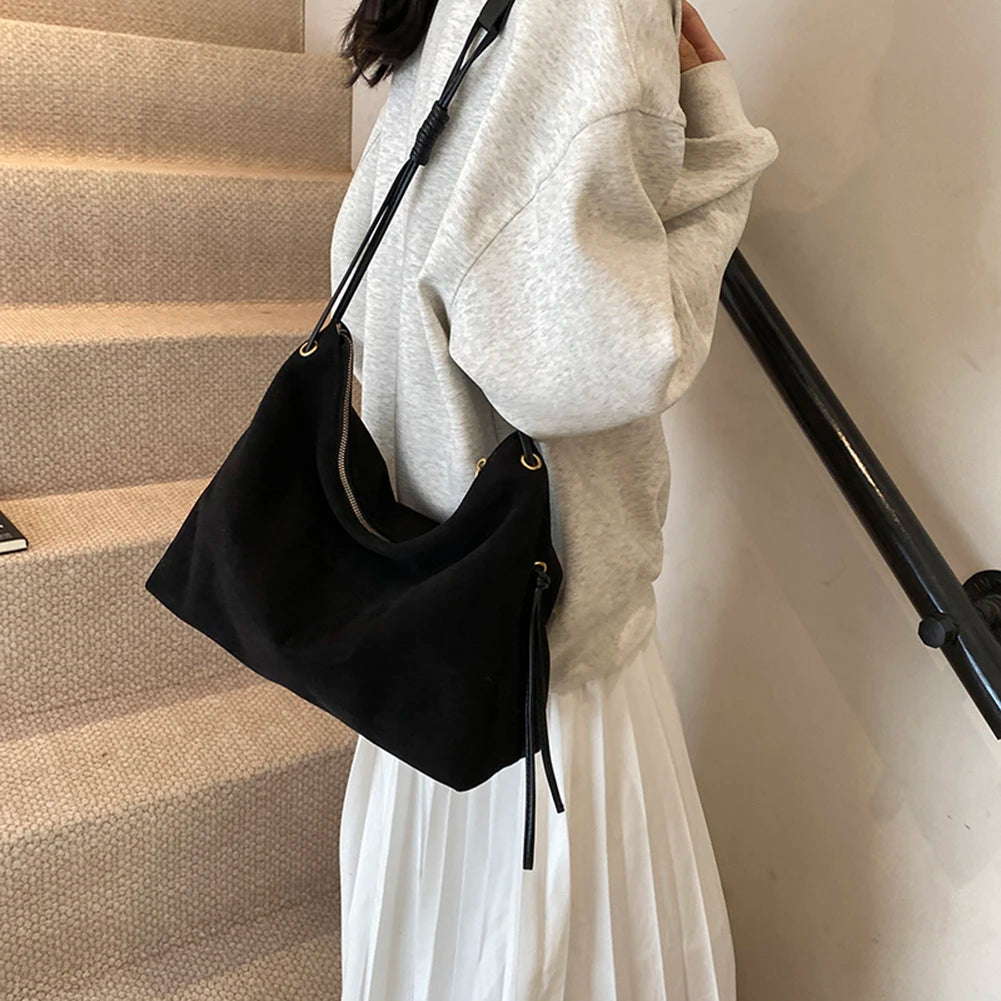 Women Suede Shoulder Bag Adjustable Strap Messenger Bag with Zipper Trendy Retro Handbag for Work Travel