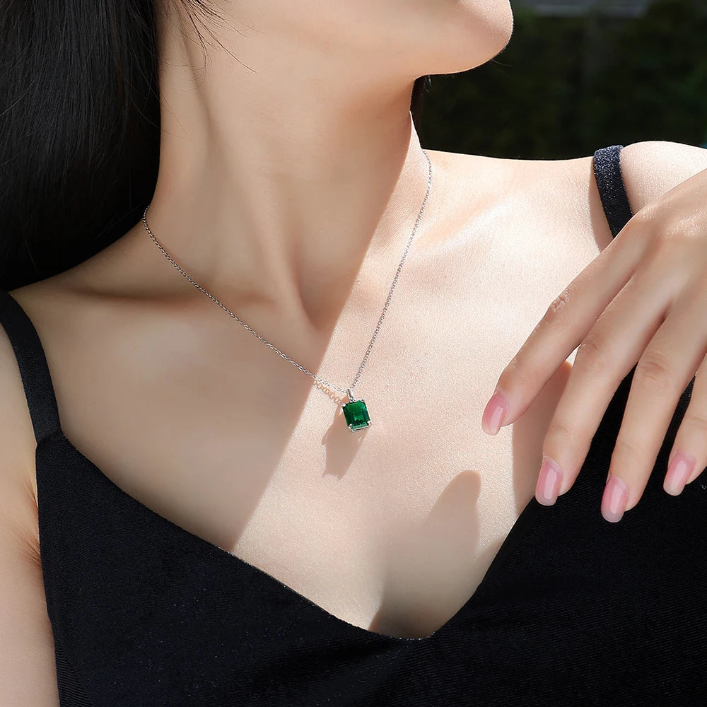 JIUZUAN Green Lab Emerald Pendant Necklace 925 Silver 18K Gold Plated Elegant Jewelry Gift for Women Comes with GRA Certificate