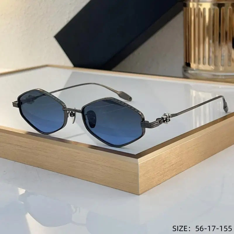 Outdoor Sunglasses Women Brand Designer Classic Irregular New Fashion Retro Personality Aesthetic Luxury Sun Glasses UV400