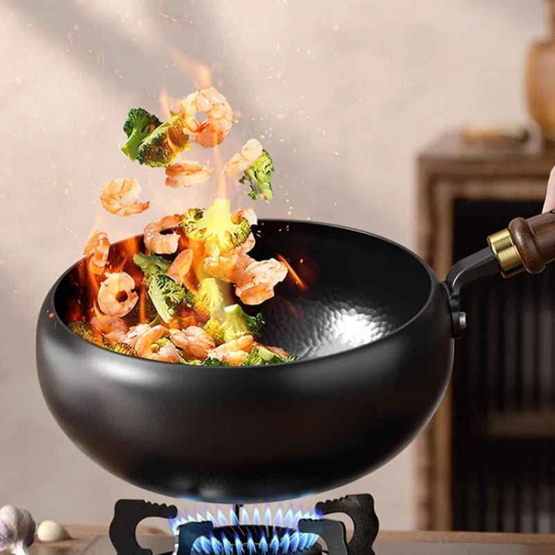 Big Belly Pot Household Hand Hammered Traditional Deepened Non-stick Iron Pot Multipurpose Uncoated Small Frying Pan with Lid